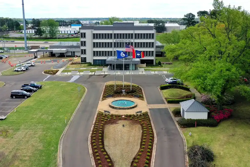 Aerial view of Southaven City Hall with its fountain and landscaped entrance drive in Southaven, Mississippi